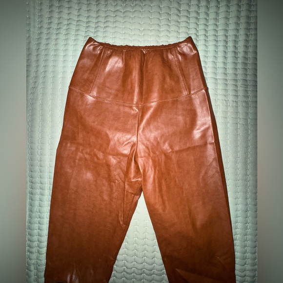 Wilfred Free Melina Vegan Pants/leggings. Cognac color. Size S. EUC. - Picture 2 of 9